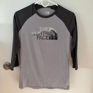 The north face baseball tee (size small)